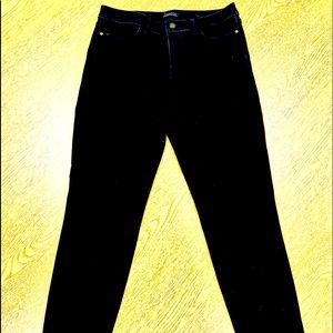 Ladies size 12 Talbots black jeggings